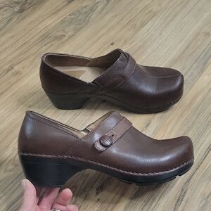 Dansko Solstice Brown Clogs